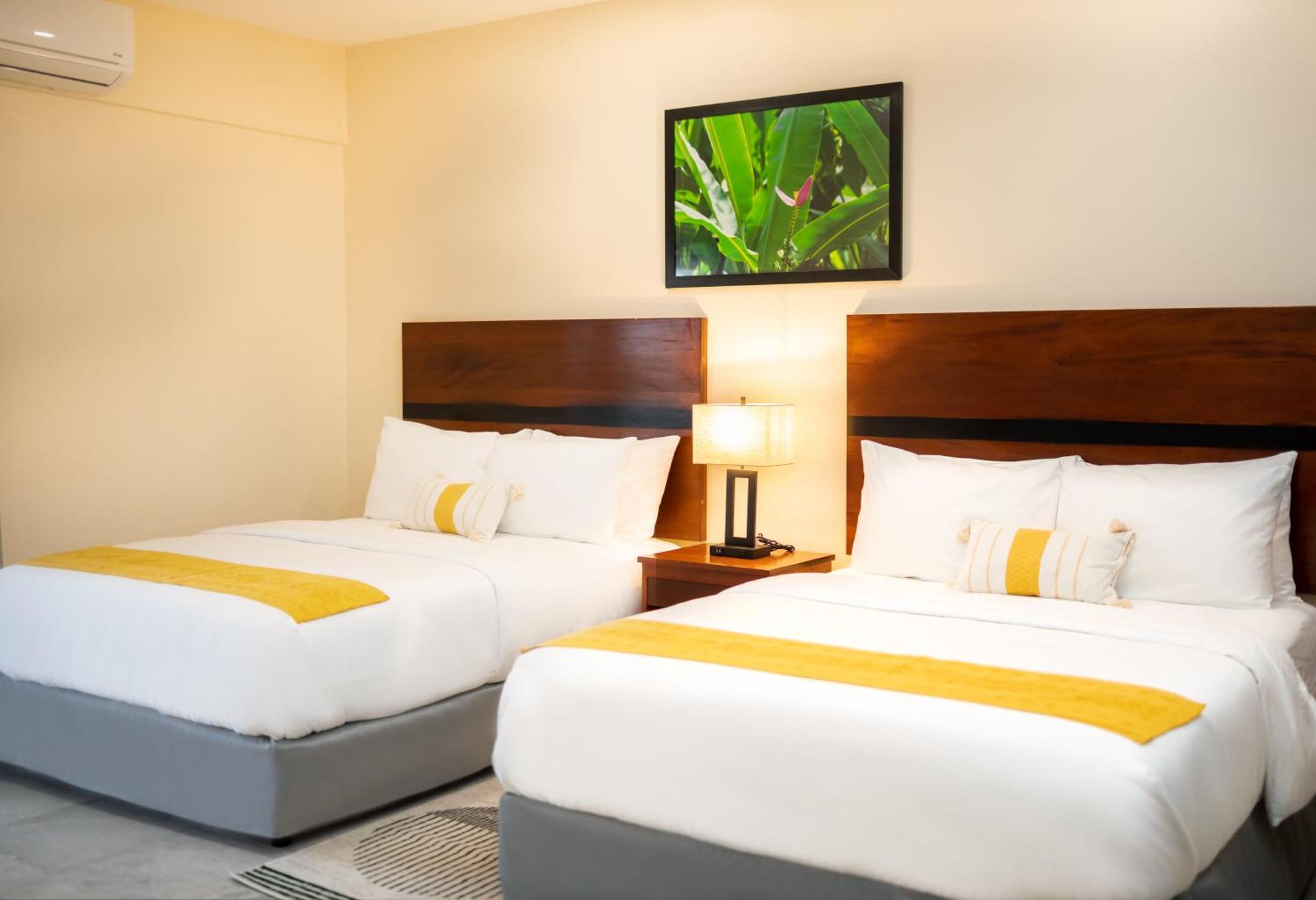 The West House Boutique Hotel San Ignacio Buitenkant foto