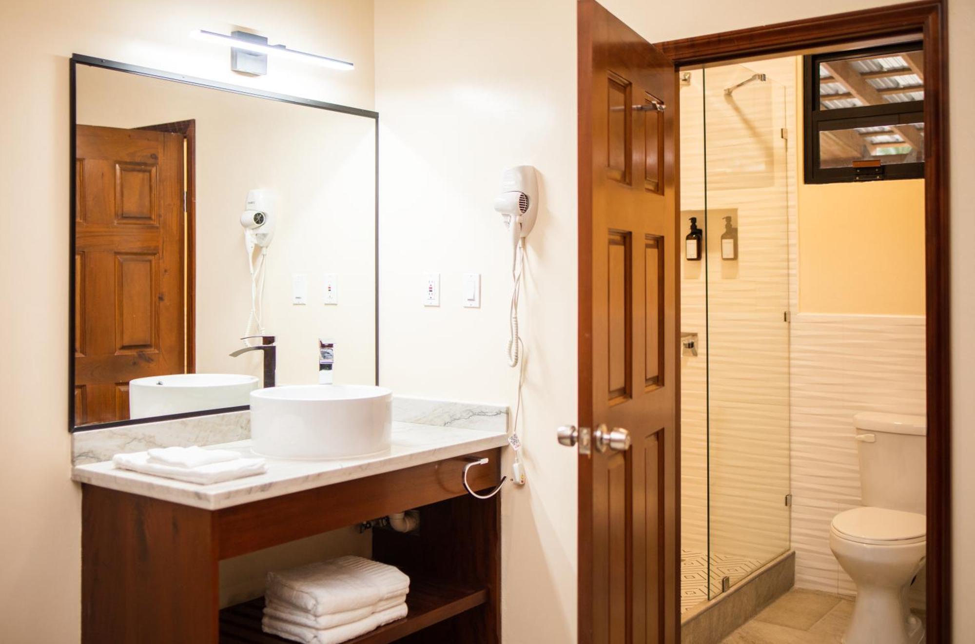 The West House Boutique Hotel San Ignacio Buitenkant foto